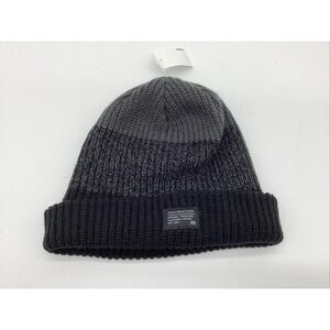 Travis Mathew Prevailing Winds Cable Knit Beanie Black/Gray